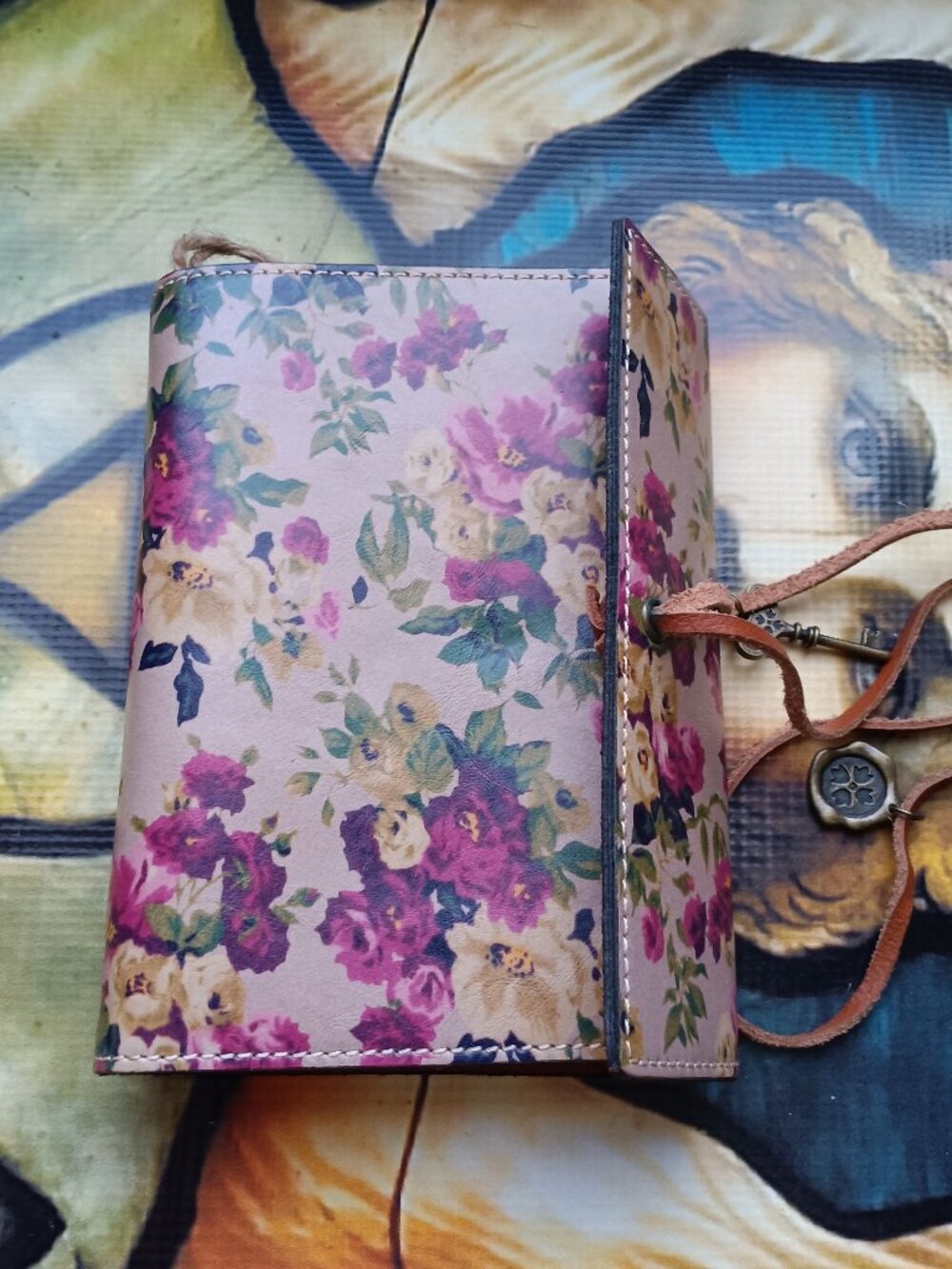 NWT Leather Journal Carmona Antique Rose by Patricia Nash - Picture 2 of 6